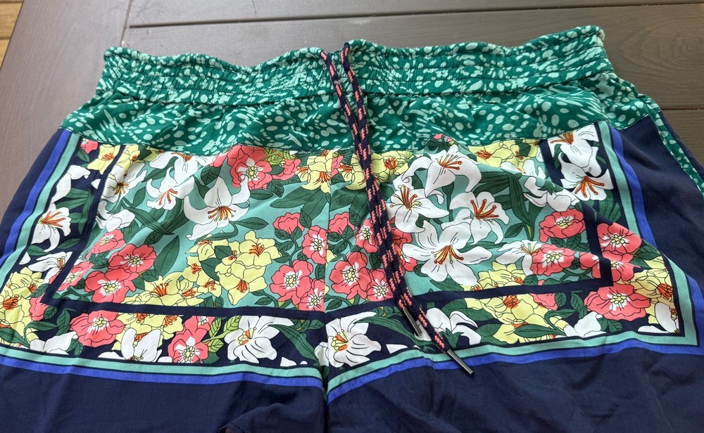 anthropologie • hei hei floral lotus shorts xl nwot
