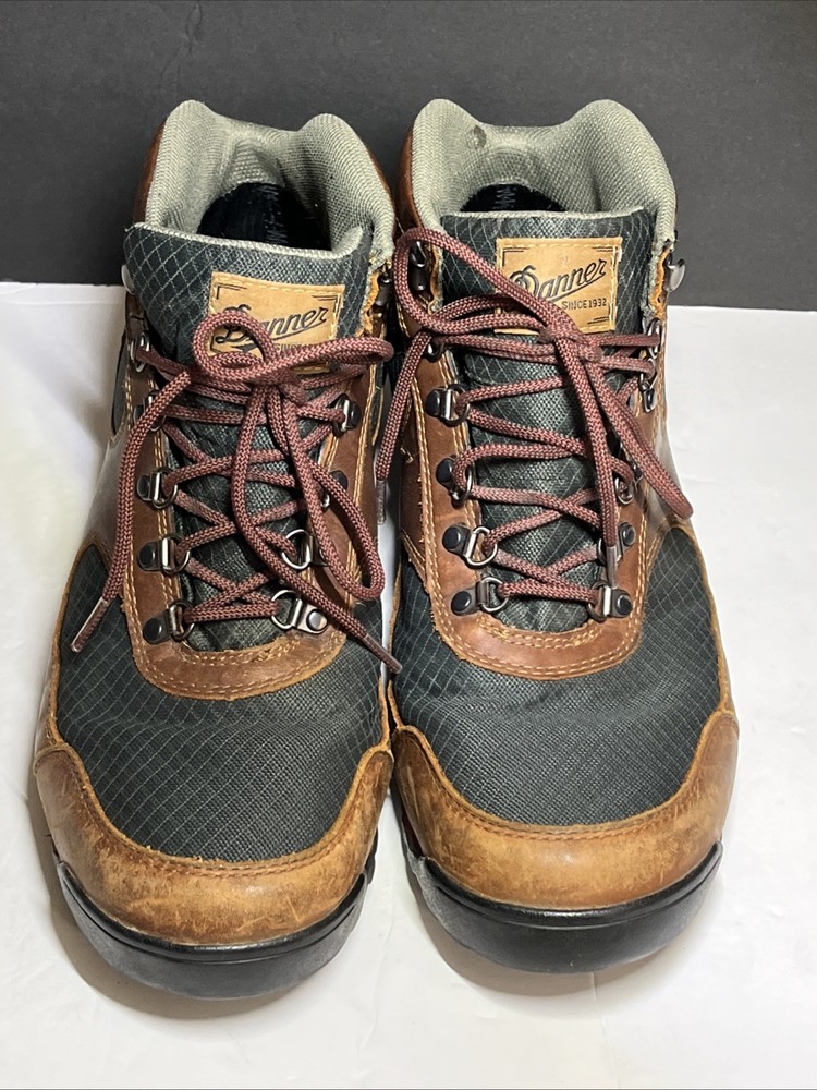 DANNER Jag Boots Barley Brown Waterproof Hiking Shoes for Men Size 11