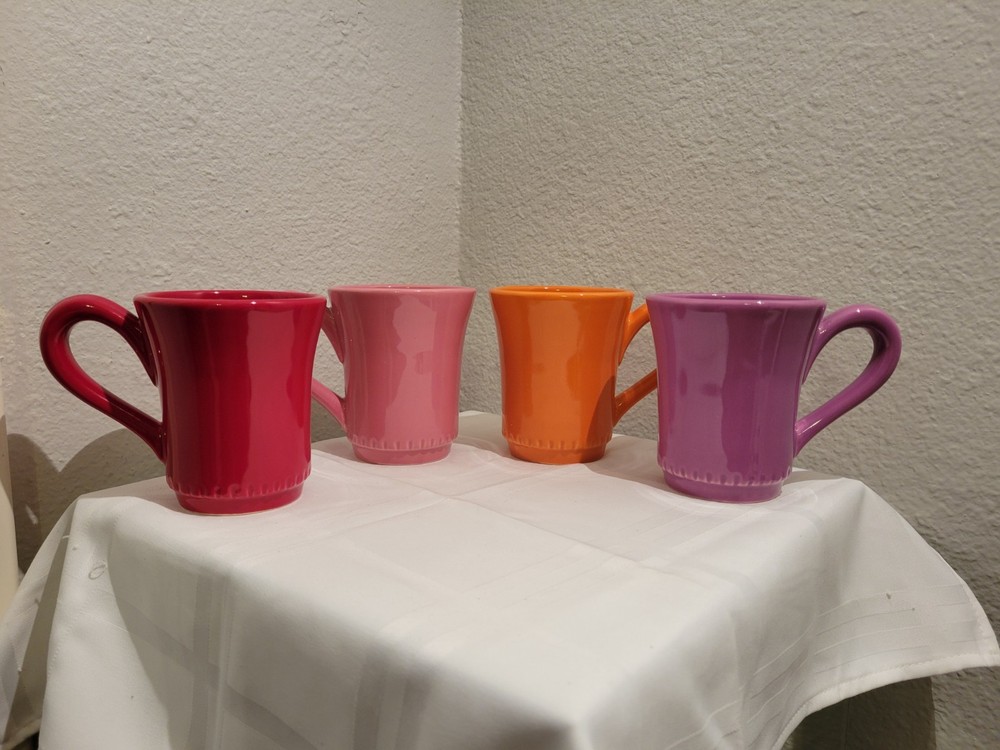 Williams Sonoma Rustic Heart Collection COFFEE MUGS Valentines Set Of 4
