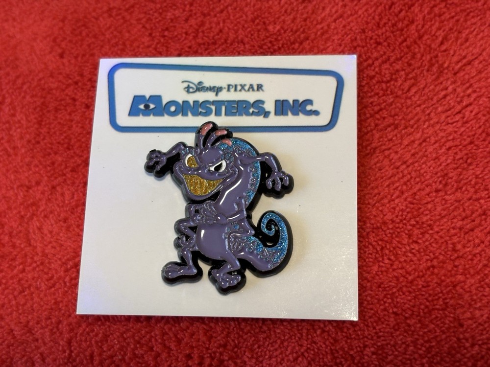 Pinzcity Monsters Inc. Randall Boggs Full Body Scare Bear Hat Pin Disney Pixar