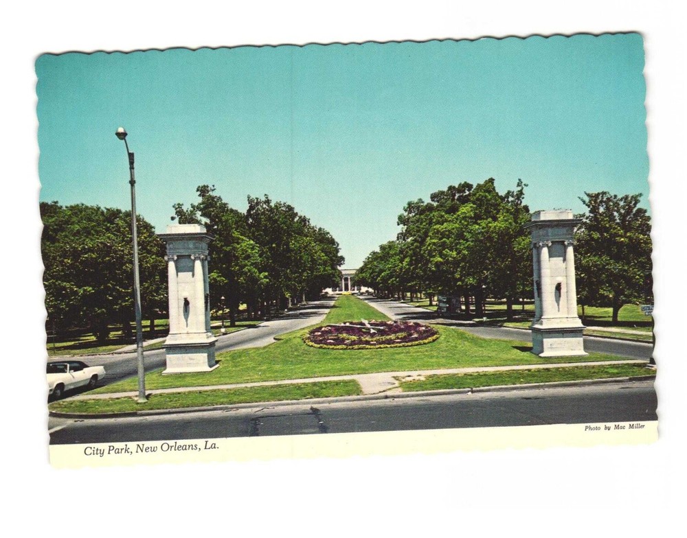 City Park New Orleans LA Vintage postcard unposted