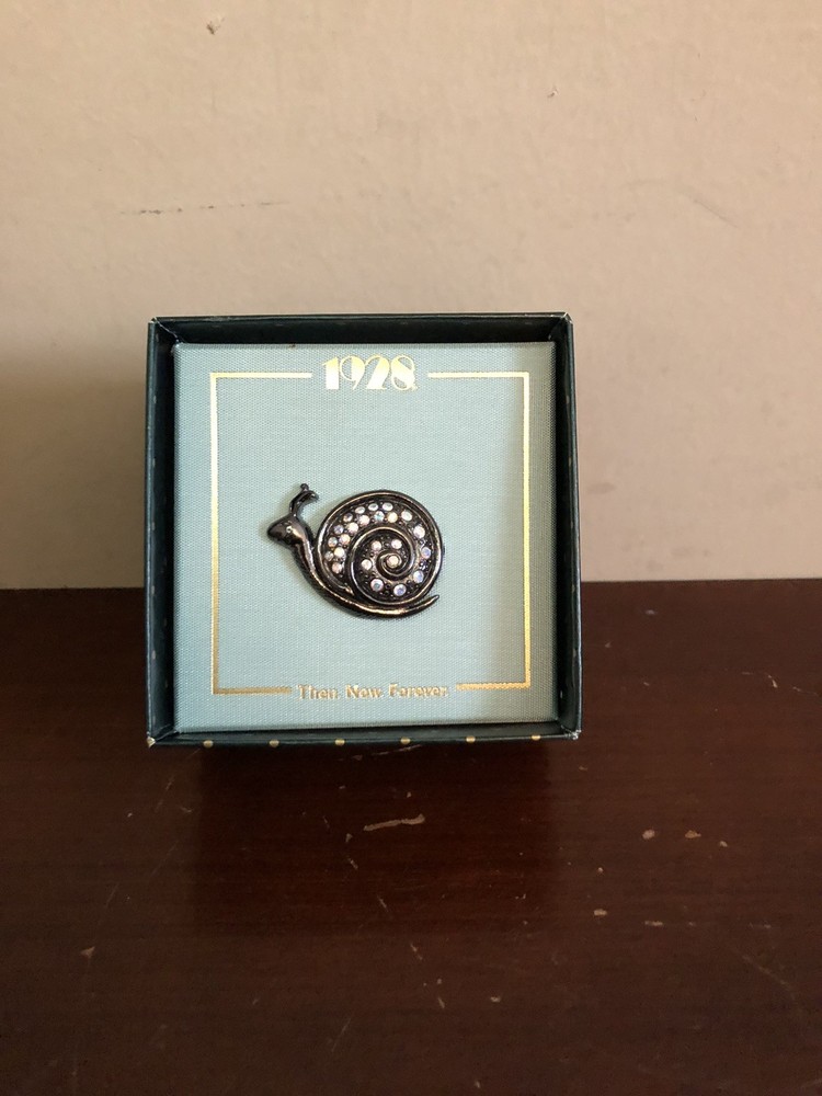 Vintage 1928 Jewelry Company Women’s Black tone & Rhinestones Snail Brooch Pin