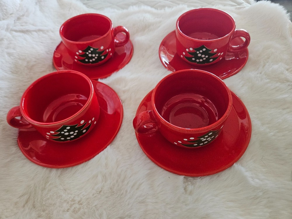 Waechtersbach Christmas Tree Tea Cups & Saucers Coffee Mugs Set of 4