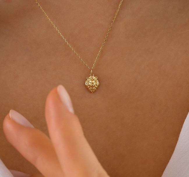 14K Solid Gold Mini Lion Pendant, Tiny Lion Gold Pendant, Lion Head Pendant