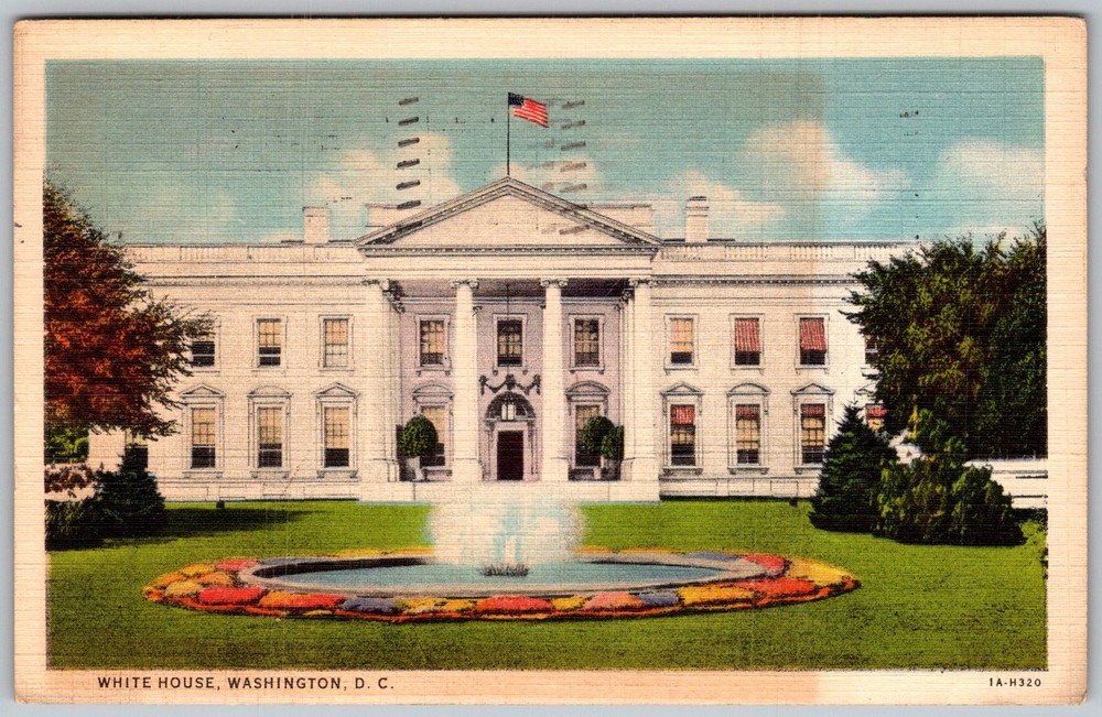 Vtg Linen Postcard White House Fountain Lawn Washington, DC 1930s