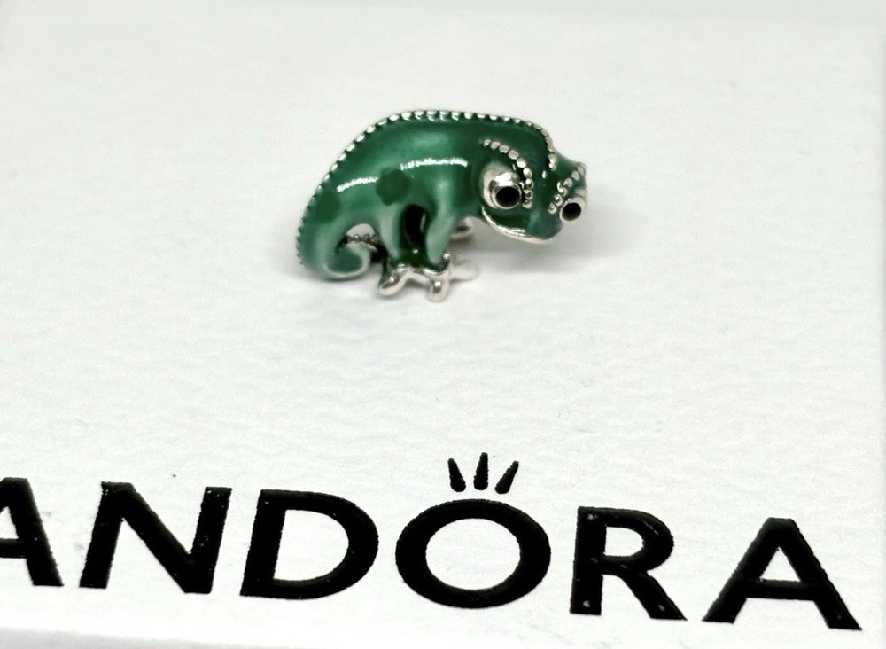 Pandora Disney Tangled Pascal Color-changing Charm 793983C01 New