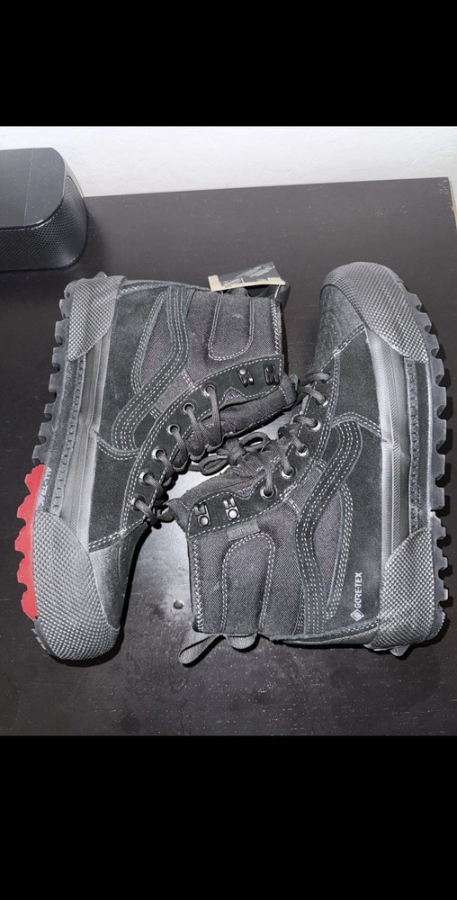 Vans MTE Sk8-Hi GORE-TEX Blackout Insulated Waterproof Shoes Boots Men's Size 7