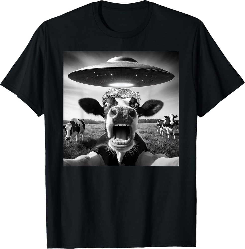 Funny Cow UFO Abduction Selfie Alien Meme Shirt Unisex T-Shirt