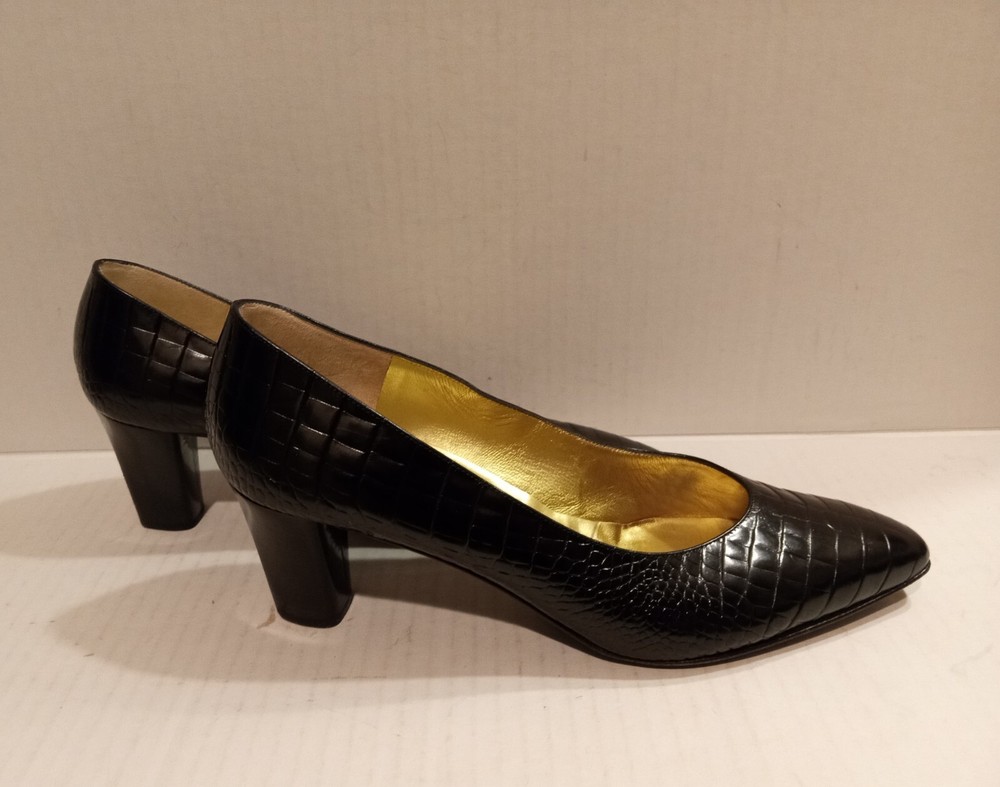 Bruno Magli Black Croc Embossed Leather  Pumps, Women's Size 9.5, Made in Italy