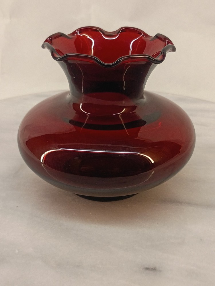 Vintage Anchor Hocking? Ruby Red Glass Vase Ruffled Top 3 inches Tall