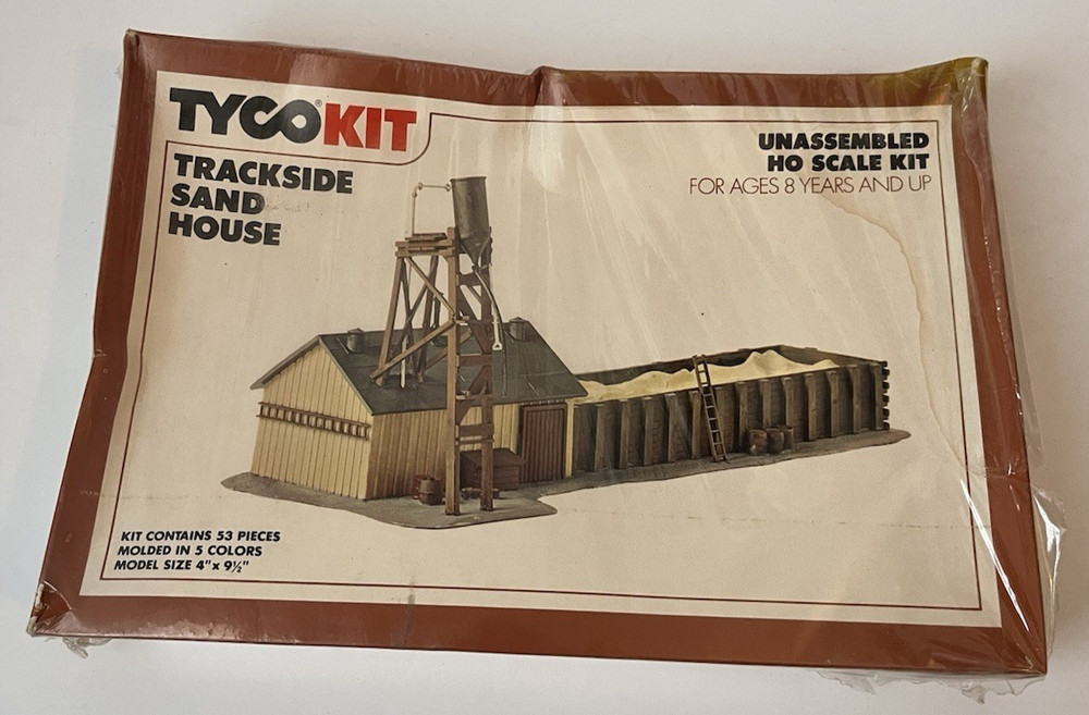 TYCO KIT No. 7763 Trackside Sand House HO Scale Plastic Model Unassembled NOS