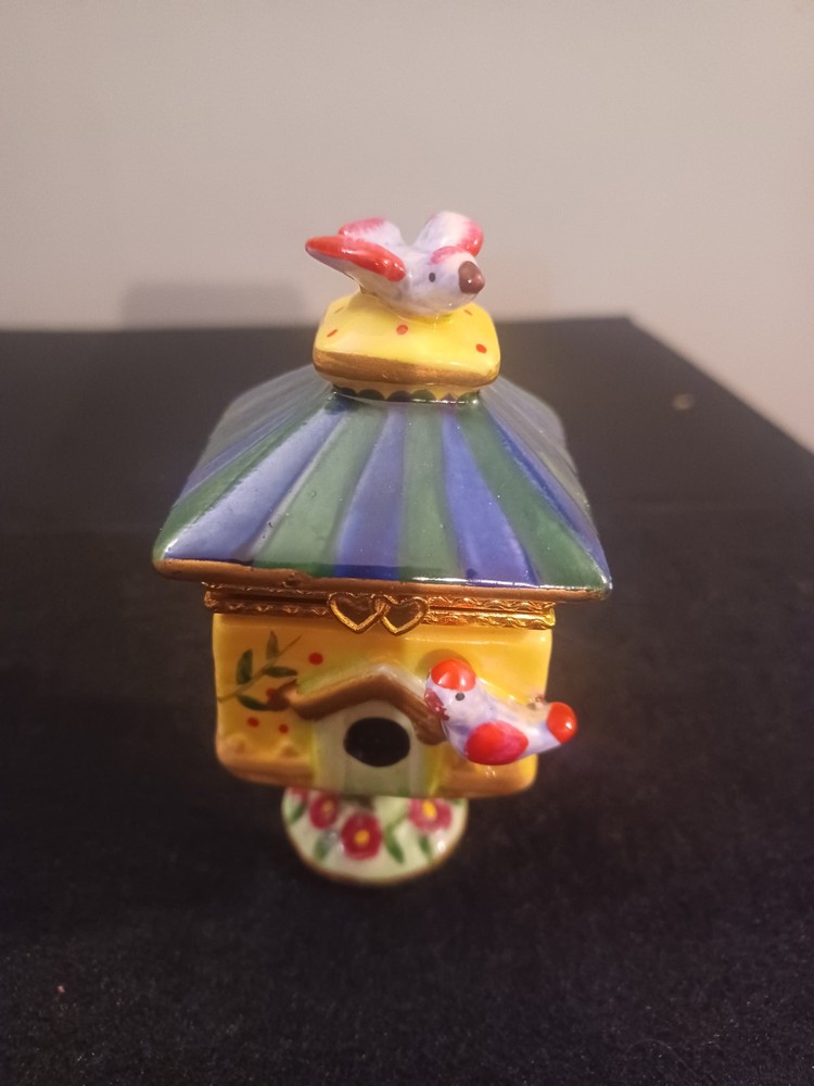 Handcrafted Birdhouse Trinket Box for Jewelry and Keepsakes