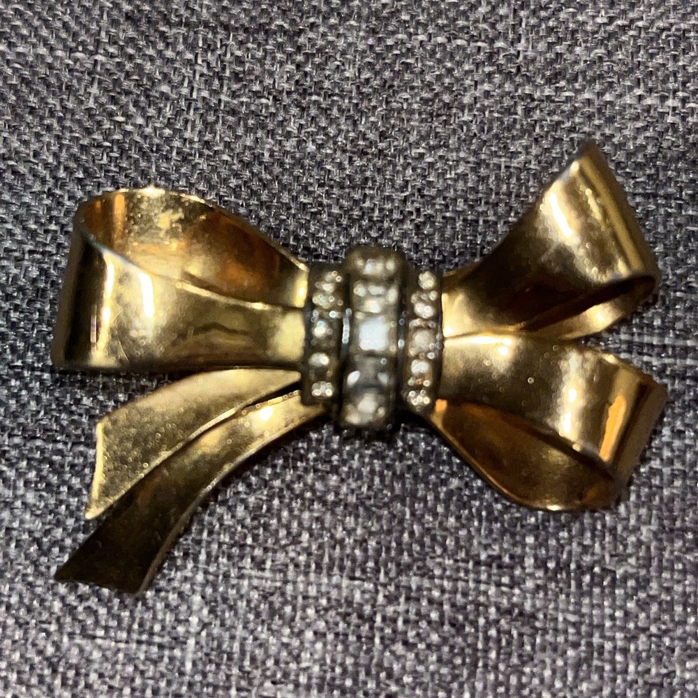 Vintage Signed CORO Gold Tone Bow Rhinestone Ribbon Brooch Pin