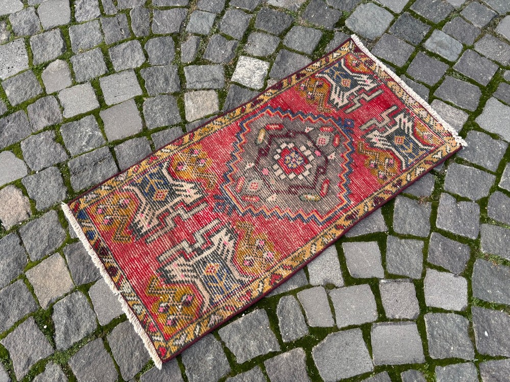 Vintage handmade rug,Turkish small rugs,Bohemian wool rug, Doormats 1,6 x 3,1 ft