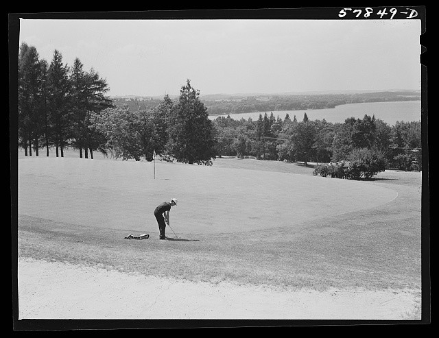 Photo:Madison Wisconsin 1941 Golf Links Golfer Putting Course Panorama