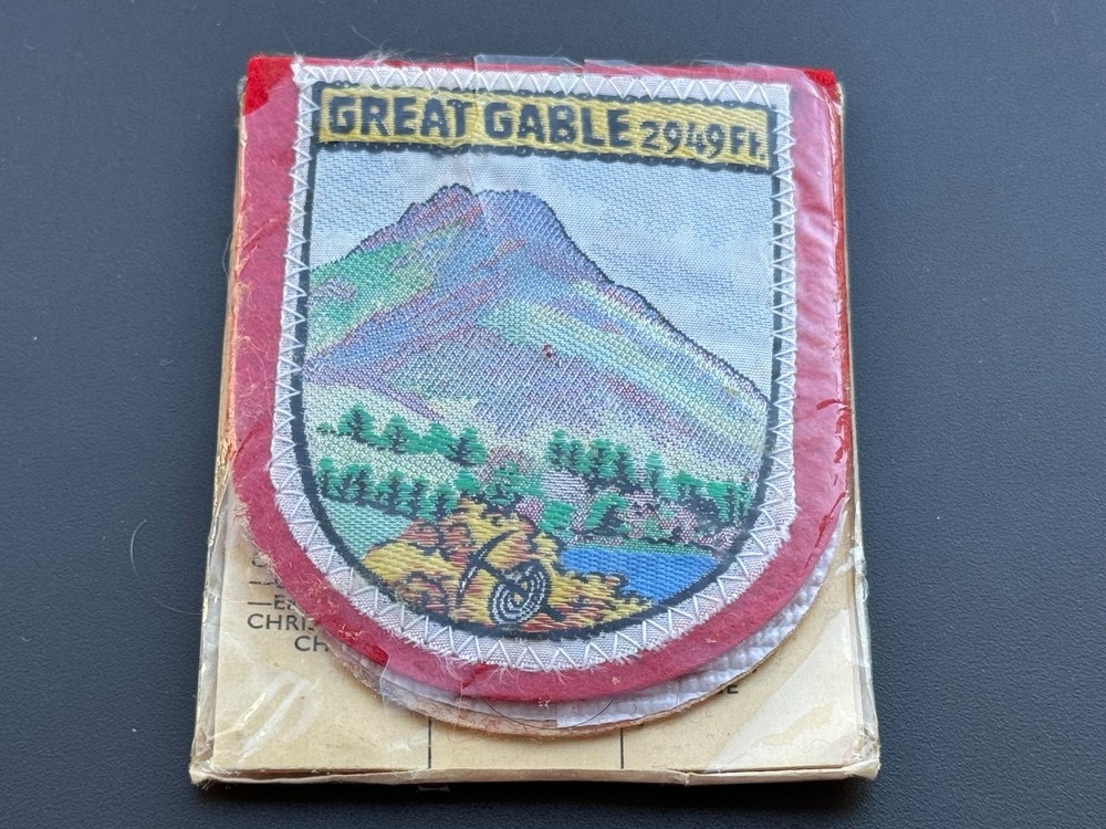 Vintage Great Gable (2949 Ft.) Felt Souvenir Travel Patch, Sampson Imports