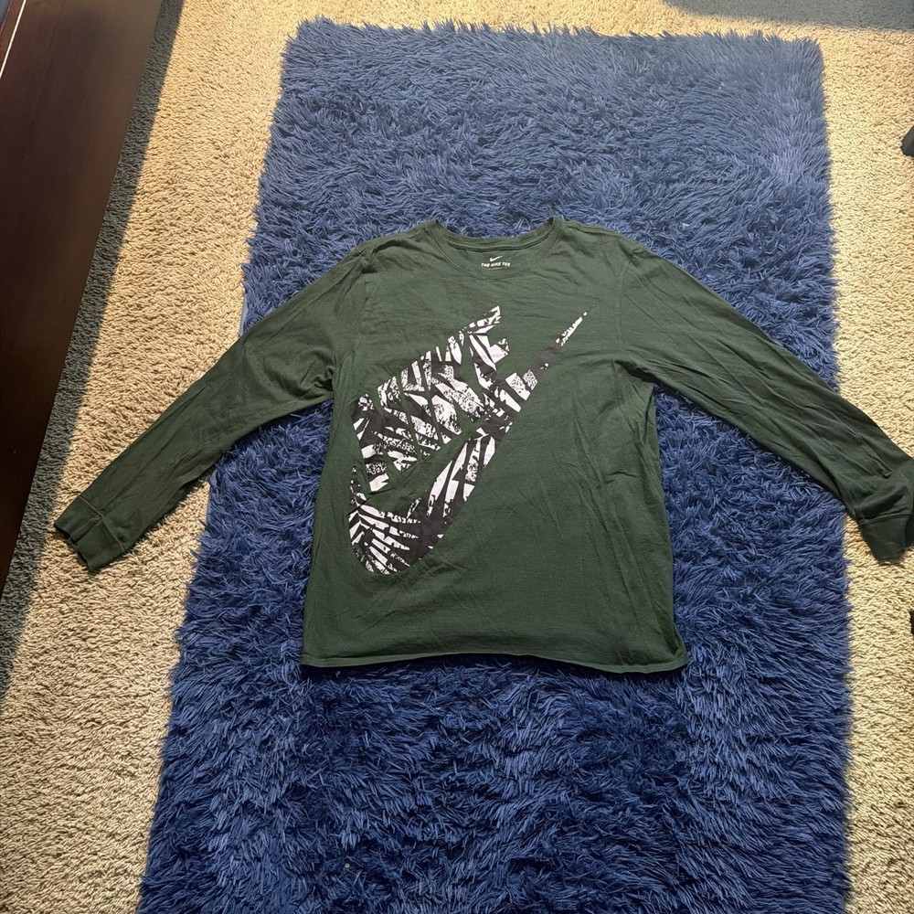 Nike Long Sleeve Large Tee Shirt Green With Tropical Print