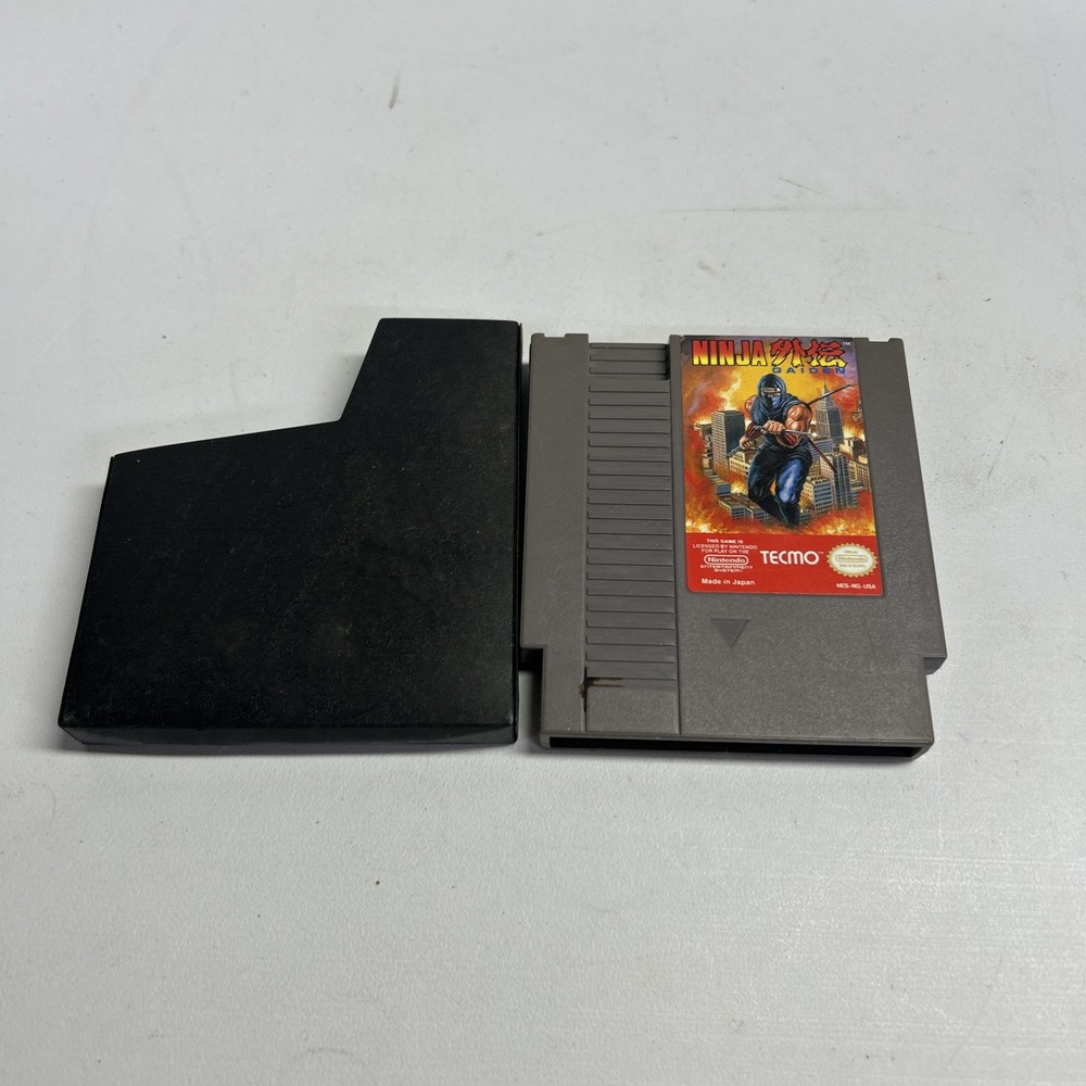 Ninja Gaiden Nintendo NES Game  (AKL26)