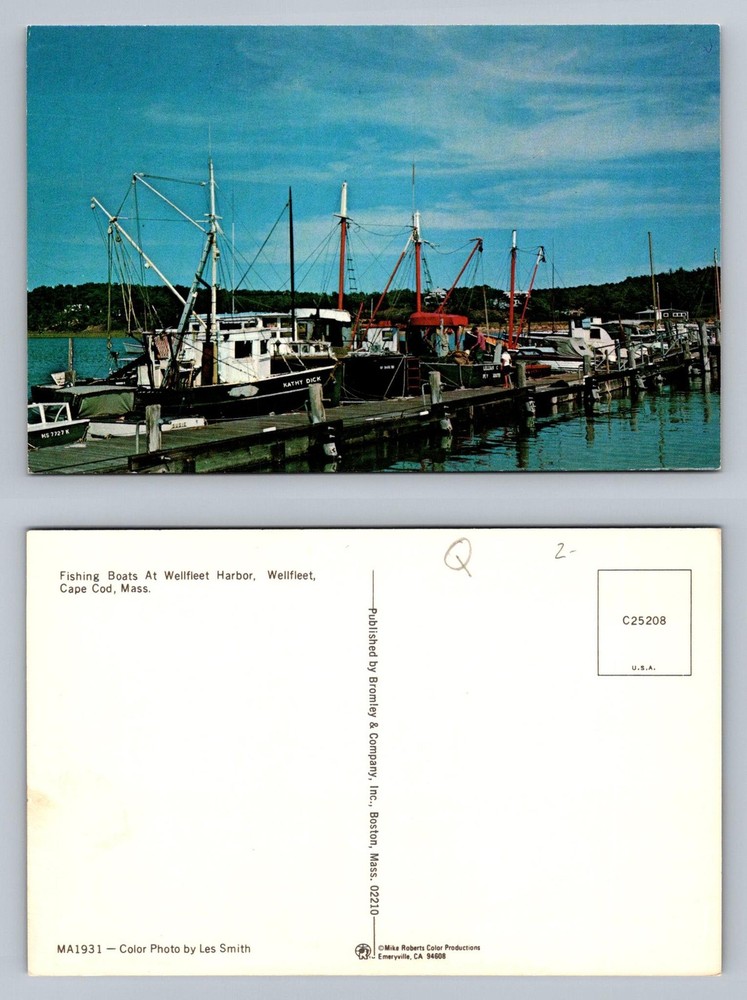 Wellfleet, MA-Massachusetts, Fishing Boats at Harbor Cape Cod Vintage Postcard