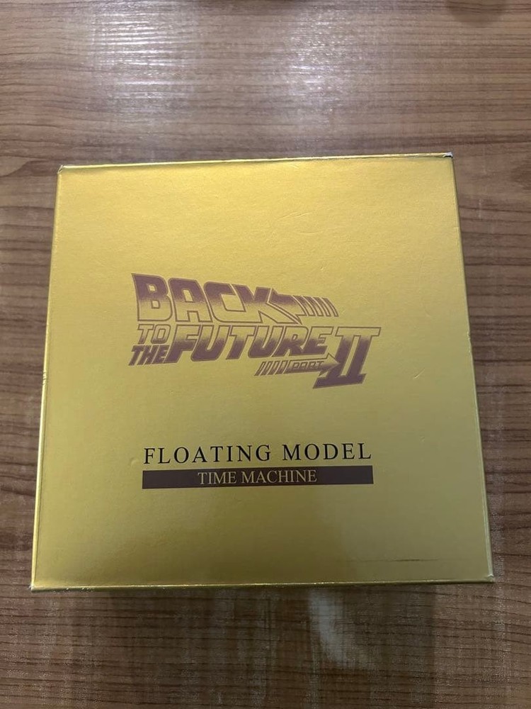 Back to the Future 2 Floating BTTF2 Time Machine Gold DeLorean With Box Used