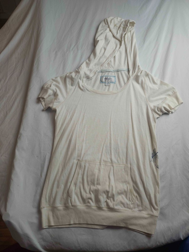 American Eagle Outfitters Hoodie Womens Size XL White Short Sleeve Pullover