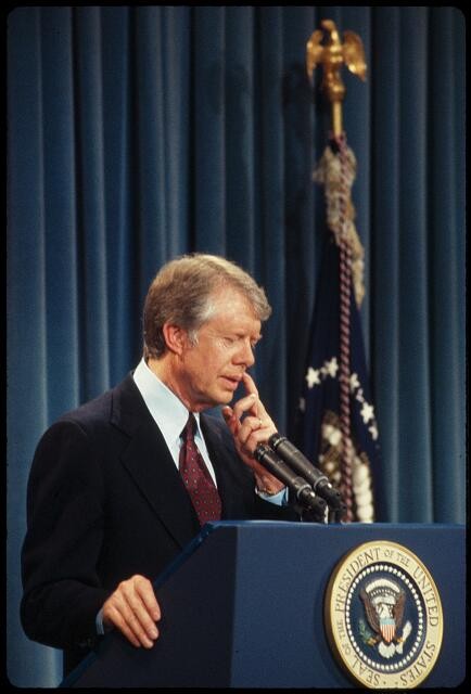 Photo:President Jimmy Carter at press conference 4