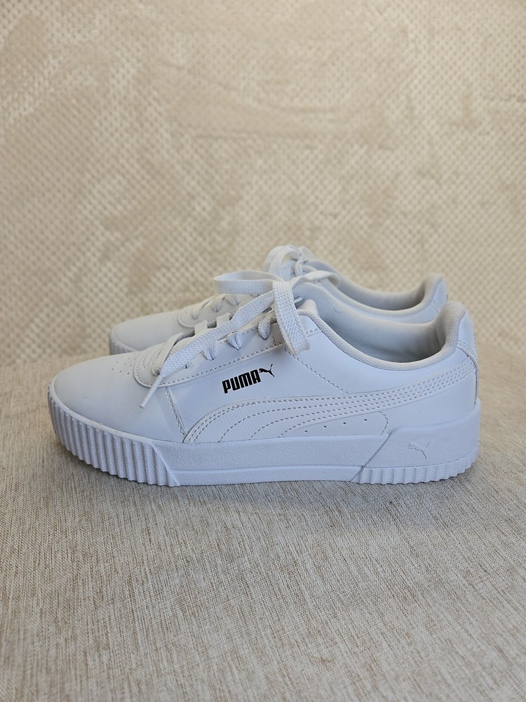 Size 8 - PUMA Carina Leather White Silver W