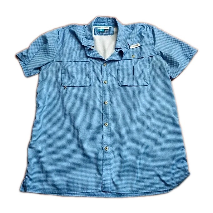 Magellan Outdoors Fish Gear Relaxed Fit Men's  L Short Sleeve Shirt Blue Check