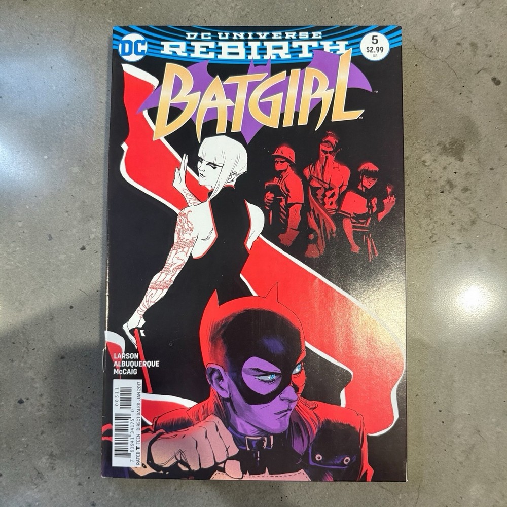 Batgirl #5 DC Universe Rebirth 2017 Larson Albuquerque McCaig Comic Book