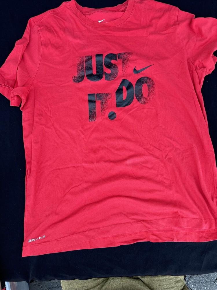Nike Classic Cotton T-Shirt for Men and Women
