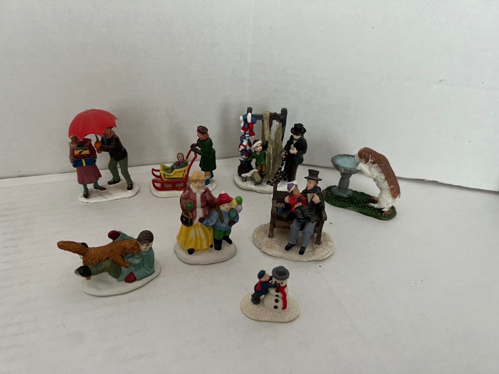 Lemax Christmas World Holiday Tabletop Park with Family Figures-image