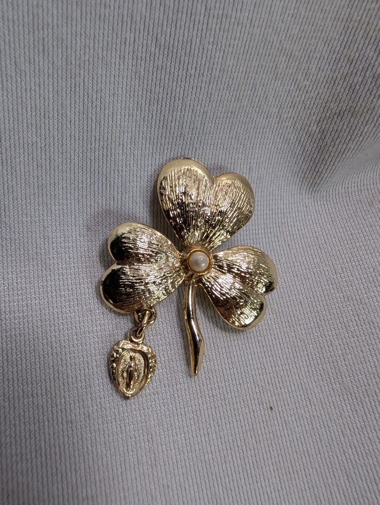 Vintage St. Patrick's Day Shamrock Pin with Holy Virgin Mary Medal Gold Tone