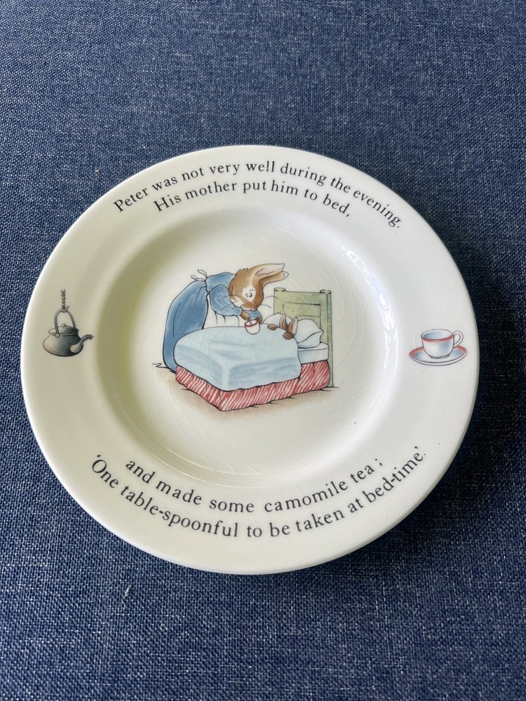 Wedgwood England Beatrix Potter Peter Rabbit 6 3/4 Plate 'Sick in Bed'