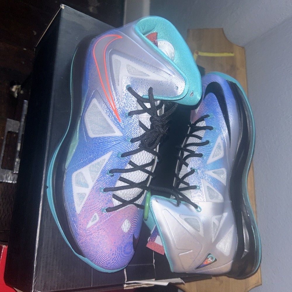 Nike LeBron 10 Pure Platinum / Re entry Sz 12 Authenticated (StockX)