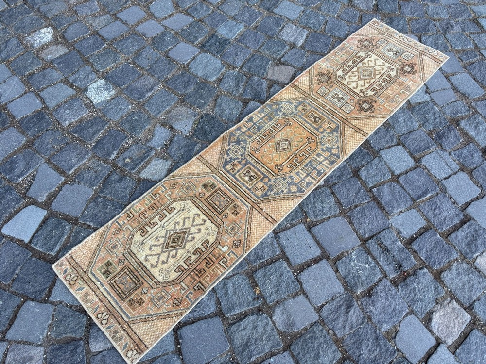 Bohemian rugs, Runner rug, Handmade, Turkish rug, Vintage, Wool | 1,2 x 5,1 ft
