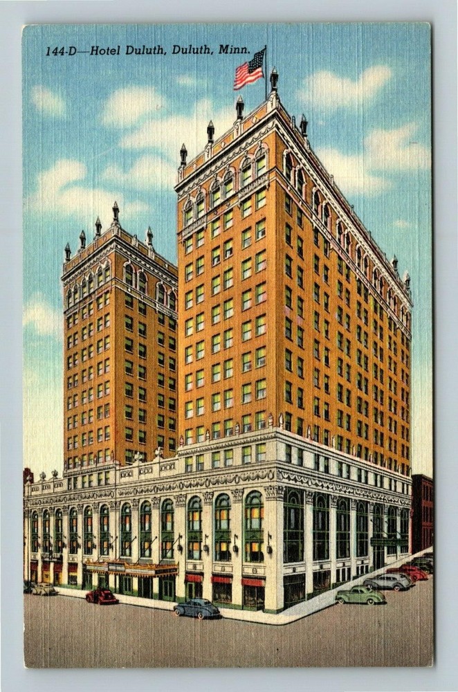 Duluth MN-Minnesota, Hotel Duluth, Exterior, Aerial, Vintage Postcard