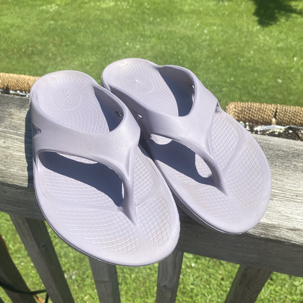 Oofos Shoes Light Lilac Recovery Sandal Thong Size Mens 7 Womens 9