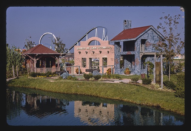 Photo:Ocean City Maryland 1985 Treasure Hunt Golf Office Mini Golf