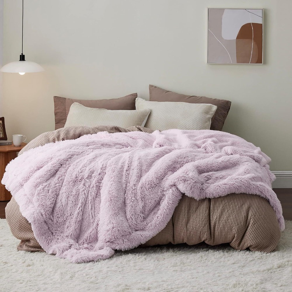 Soft Lavender Purple Queen Size Blankets for Cozy Bed Comfort