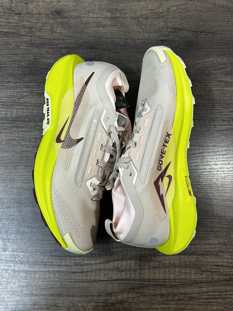Nike Pegasus Trail 5 GORE-TEX Sanddrift Cyber FQ0912-101 Women’s Size 11.5