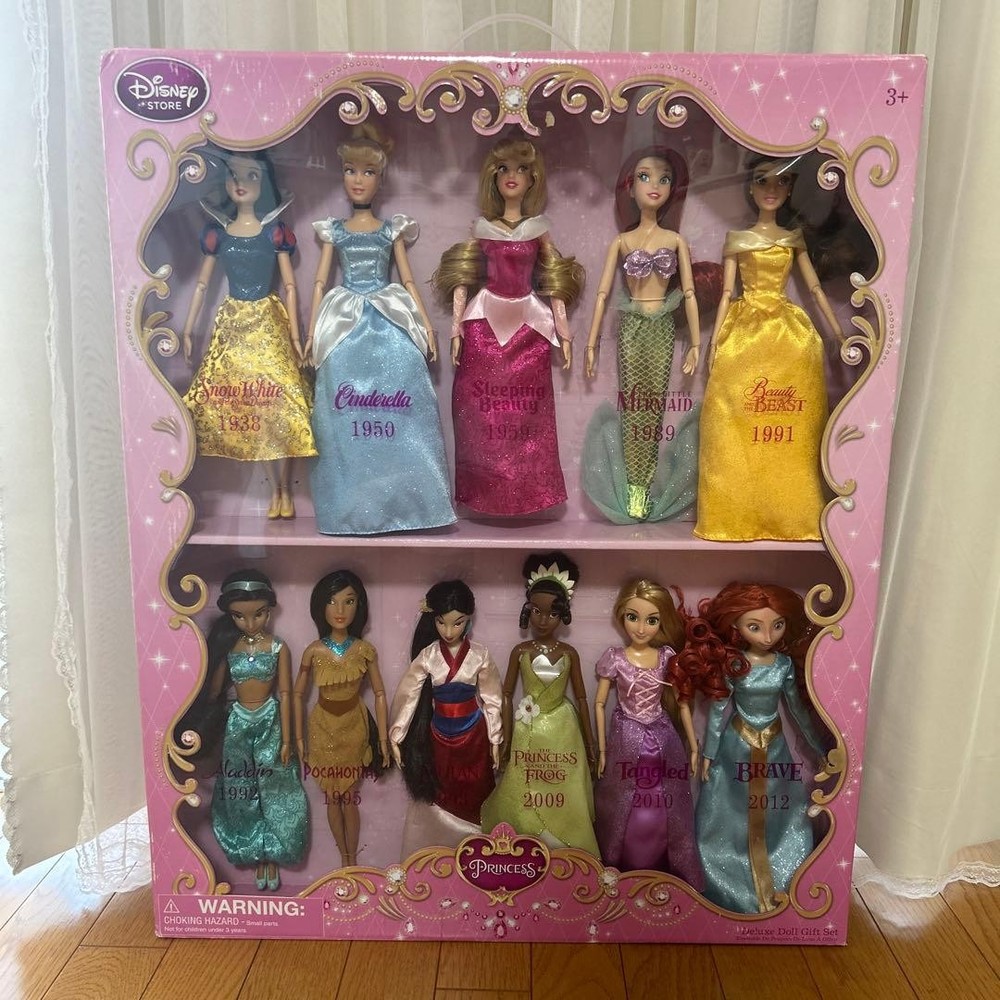 Disney Princess Collection 11-Piece Dolls Unopened New