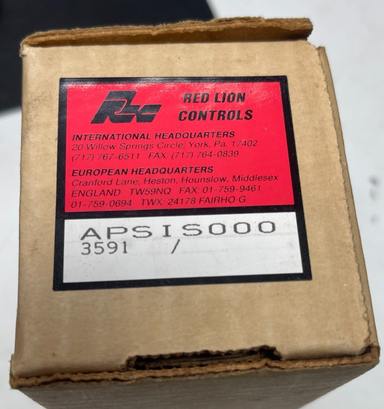 BRAND NEW Red Lion Controls APSIS000 3591 Plug-In Power Supply Module 12VDC