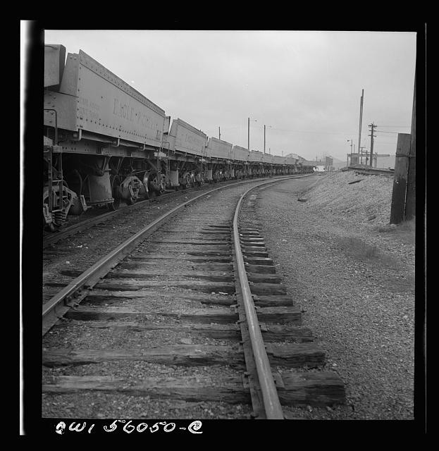Photo:Railroad Freight Train Curved Track 1930s-1940s