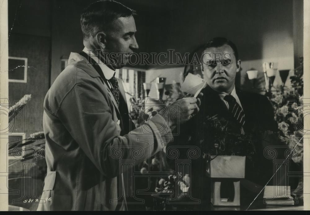 Press Photo Actor Rod Steiger & another in a film scene