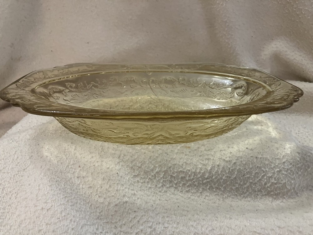 Vintage Indiana Glass Amber Oval Vegetable Bowl 10 Inches Long
