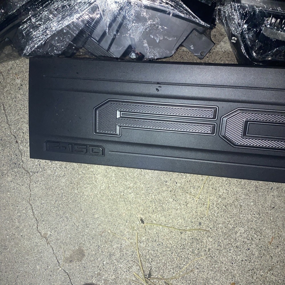 2021-2024 Ford F-150 F150 Raptor Rear Applique Tailgate Panel Cover Trim OEM