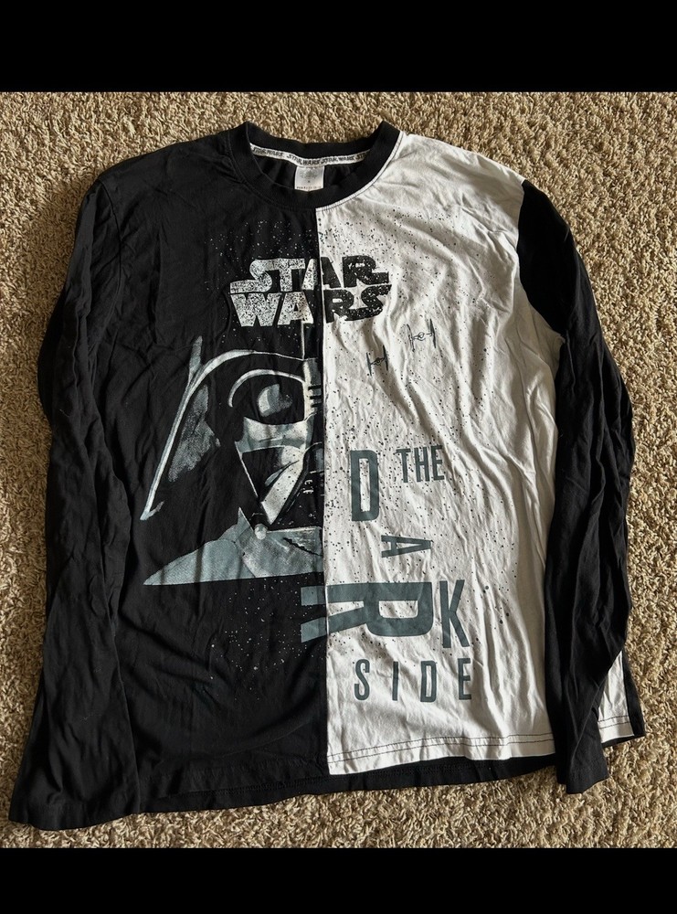 Star Wars Men’s XL T-Shirt Long Sleeve  Disney Darth Vader