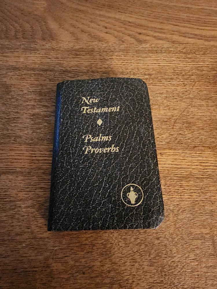 New Testament With Psalms And Proverbs Made In USA