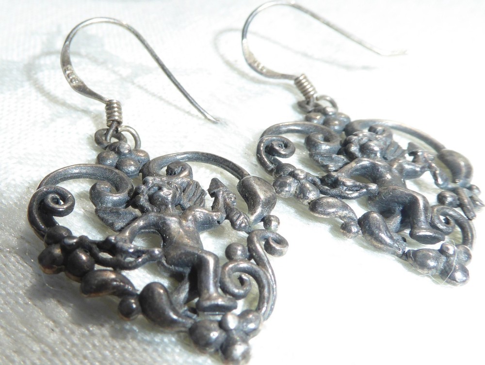 Sterling Silver 925 Vintage Victorian Revival Cherub Heart Dangle Earrings Wow
