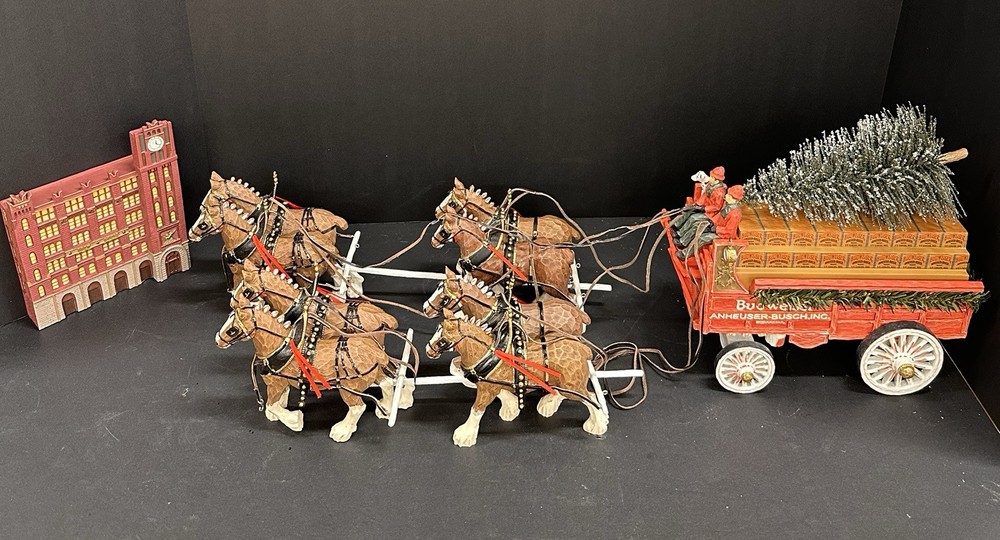 Hawthorne Village Budweiser Clydesdales Anniversary Edition Set